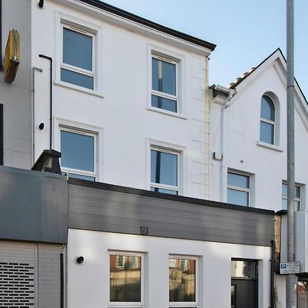 Central Belfast Modern Apartment Great Location Free Parking Zewnętrze zdjęcie